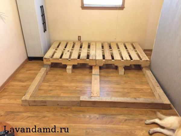 kak-sdelati-bolishuiu-krovati-iz-poddonov-svoimi-rukami.jpg kak-sdelati-bolishuiu-krovati-iz-poddonov-svoimi-rukami.jpg