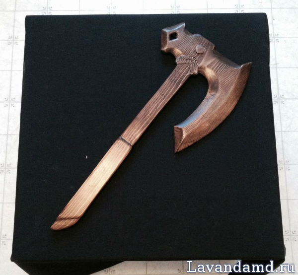 Как сделать бутафорское оружие из дерева своими руками