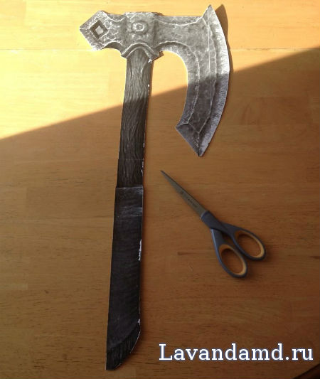 Как сделать бутафорское оружие из дерева своими руками
